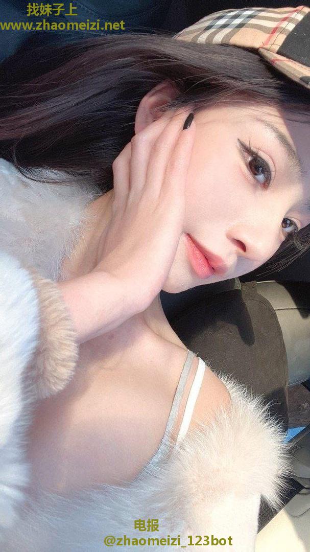 00后舞蹈小姐姐粉嫩多汁