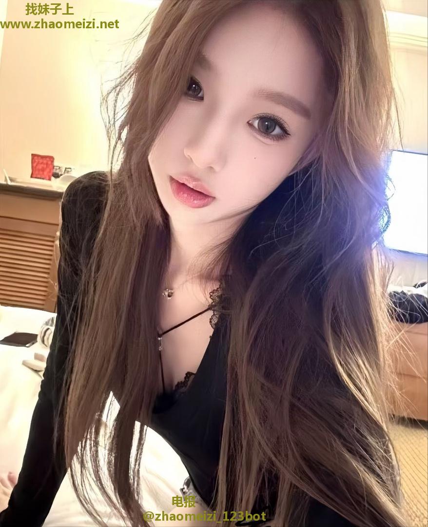 南关气质肤白女友感小竹