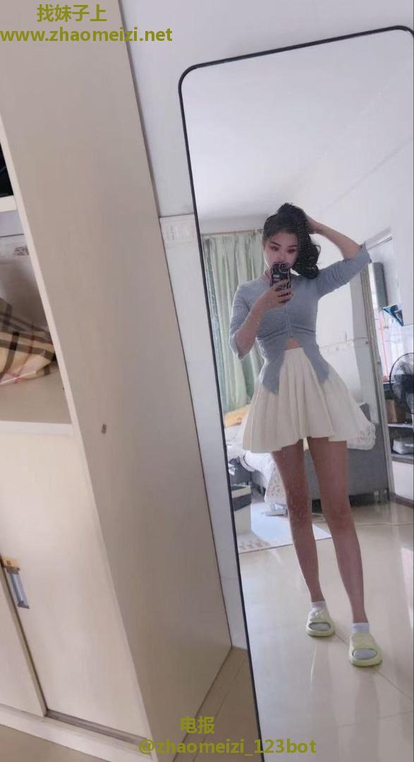 上海松江初下水妹子