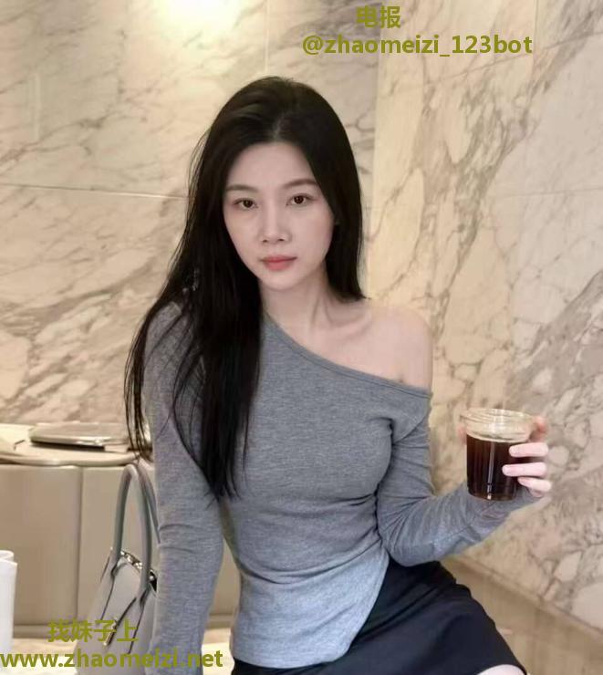 服务极好骚货花花