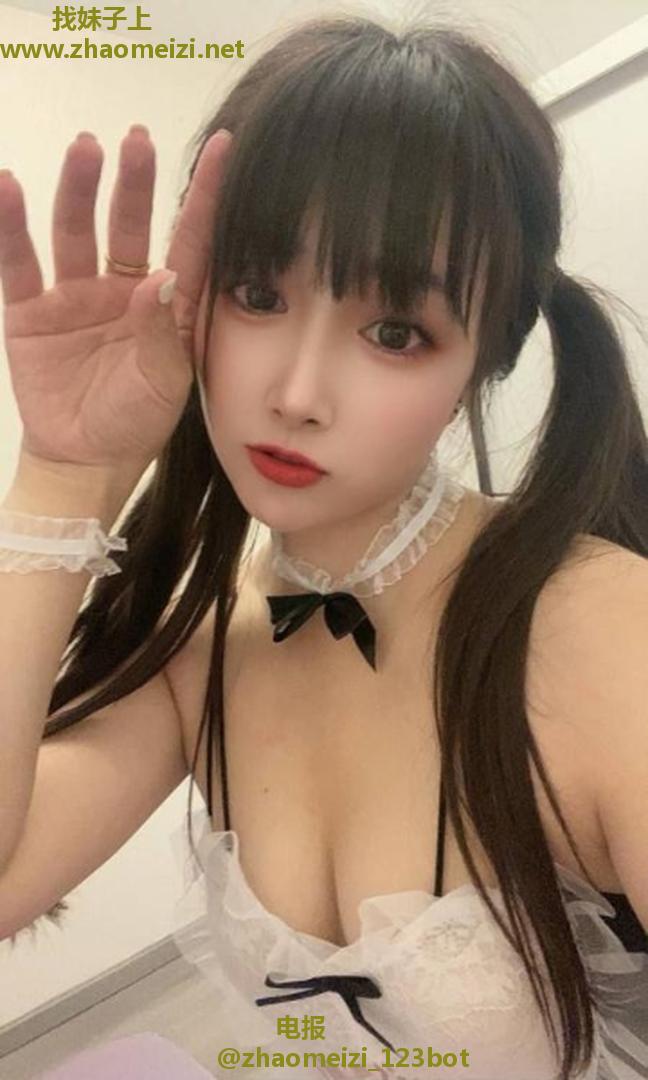 清纯美少女精致鲍鱼