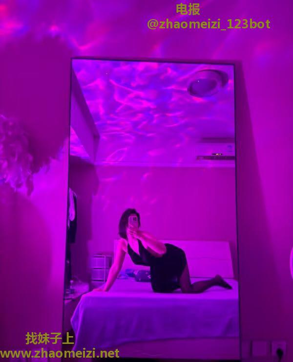 雨花风骚大胸果果