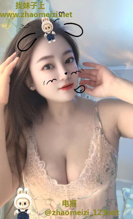 倒立深喉囗暴F胸妹