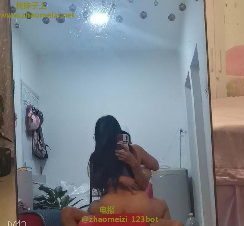 情趣对镜啪甜宝