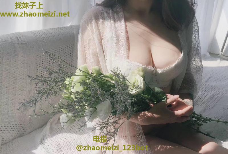 美臀后花园西西