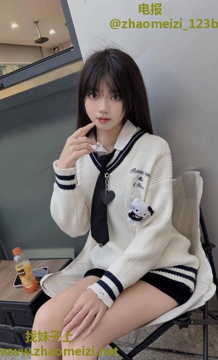 活力满满高挑颜值嫩妹