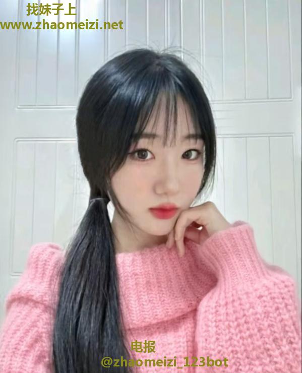 光谷步行街芳芳