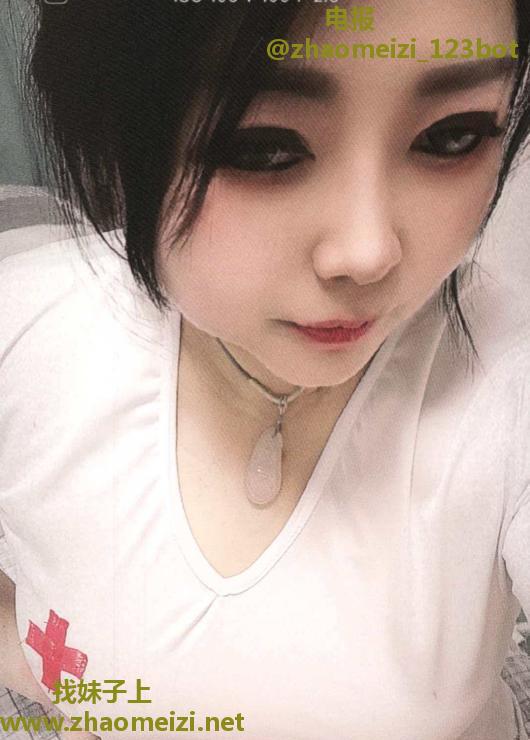 大胸诱惑