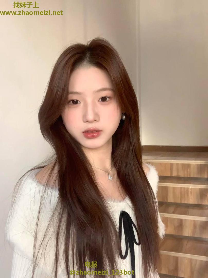 东丽性感御姐