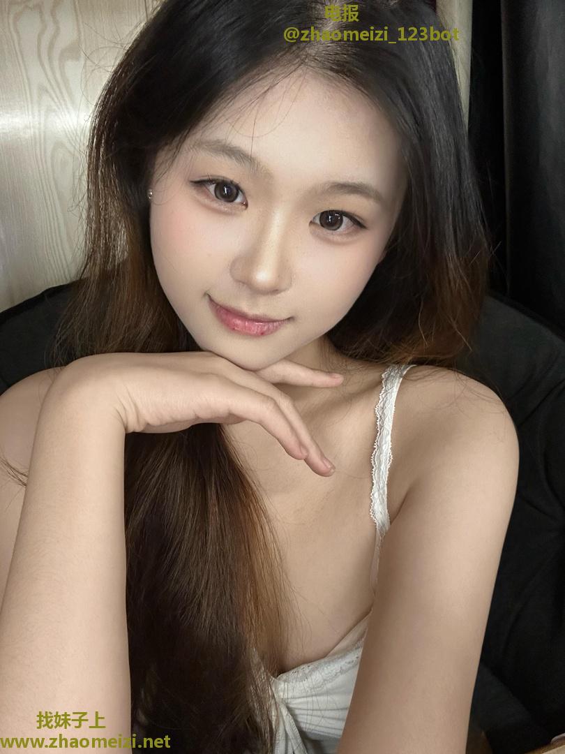 下海少妇 活好水多