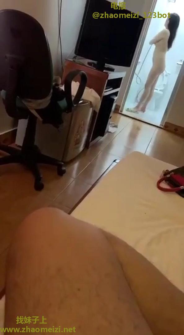 爱玩道具先洗白白
