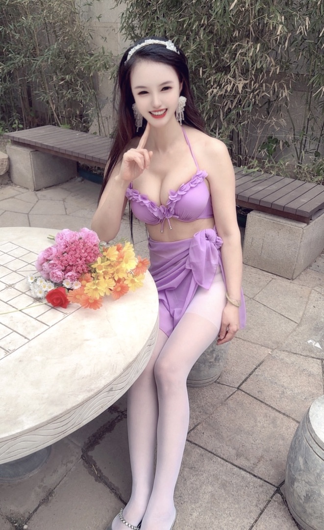 骚浪放得开小甜甜