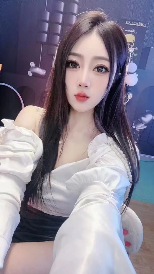 南站长腿御姐花花
