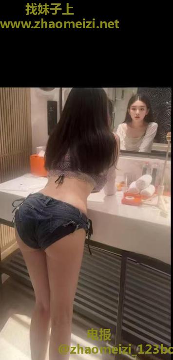 翘臀长腿忧忧