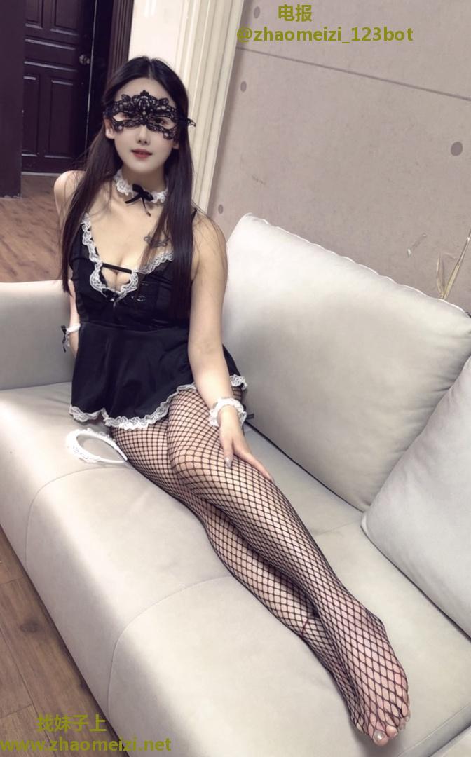 丰台九头身女神梦露