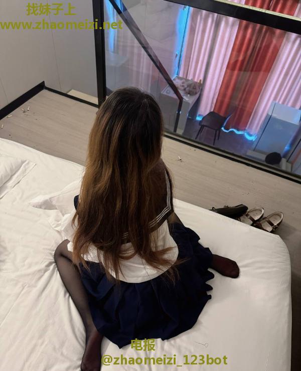 玲玲后小嫩妹
