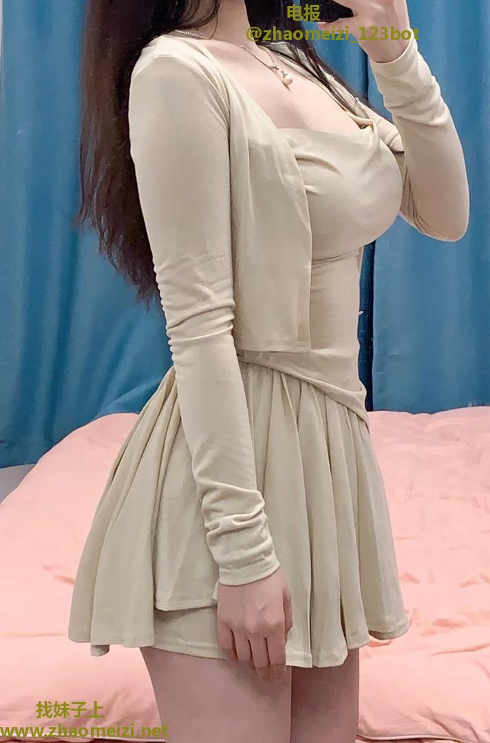 天宁区大胸姐姐婉晴