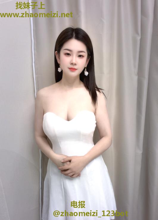 蜀山情趣小美女