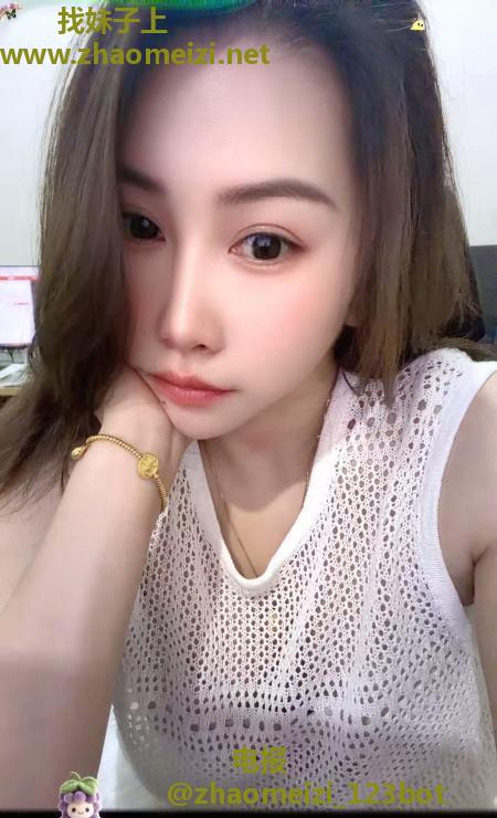 肤白貌美大长腿