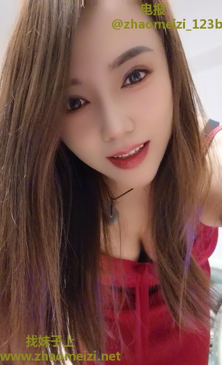 二米快餐东北少妇