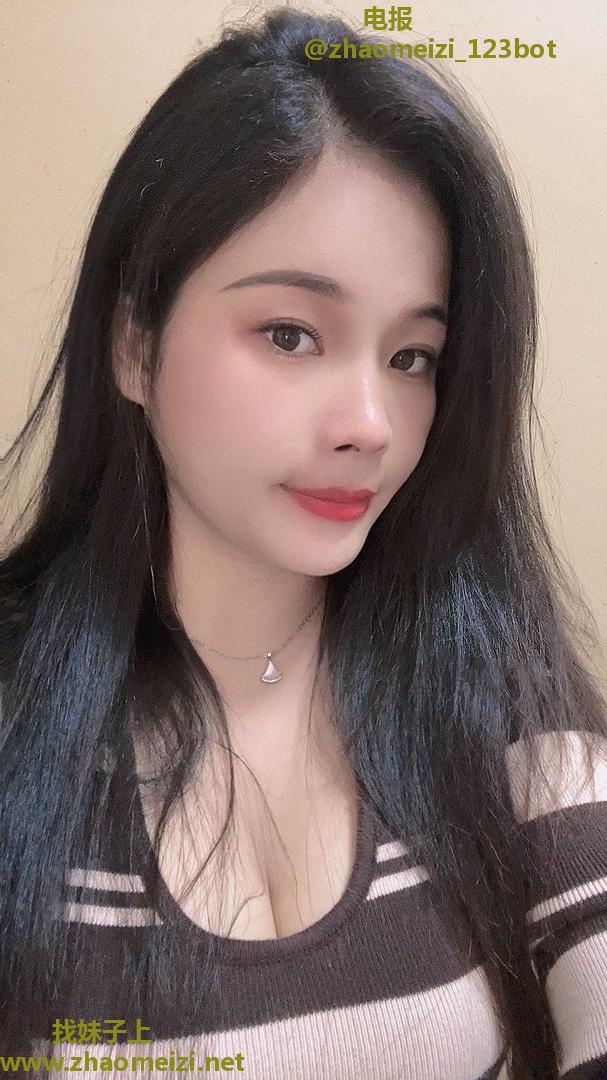 后入在前进小姐姐
