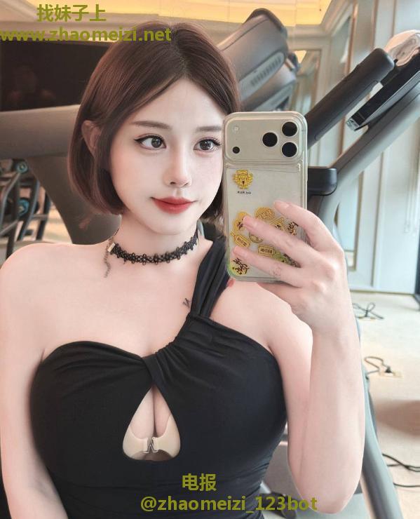 拱墅巨乳颜值服务妹子