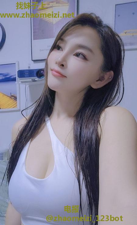 服务系颜值身材好老师