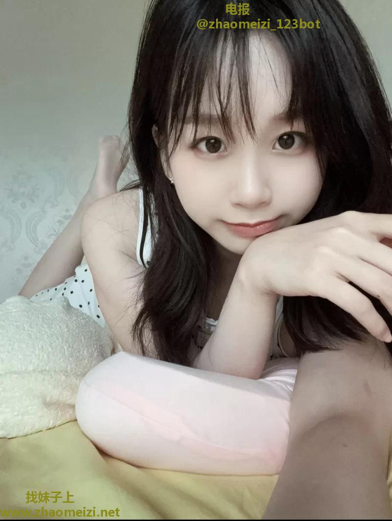 大长腿嫩妹