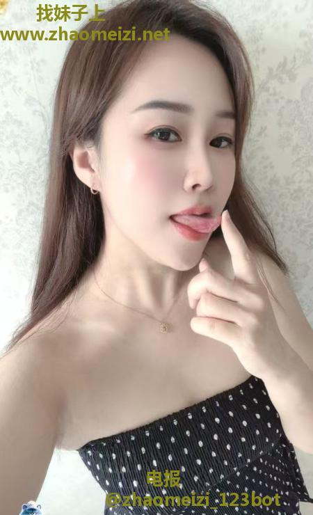 标准肉臀骚妇