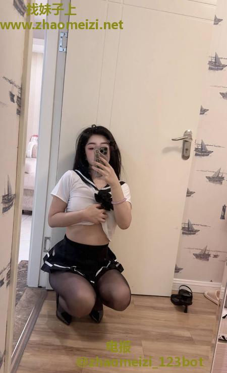 御姐型小尤物