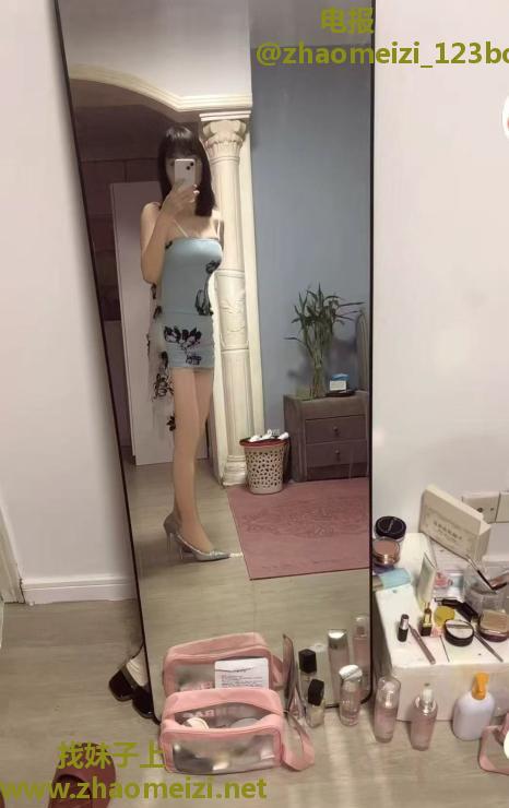 浦东美甲师小玥