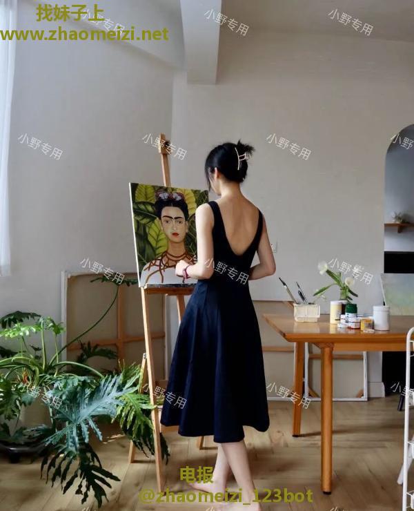 170画画女友小野