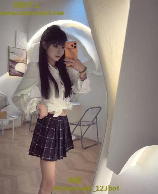 滨湖纹身兼职小嫩妹