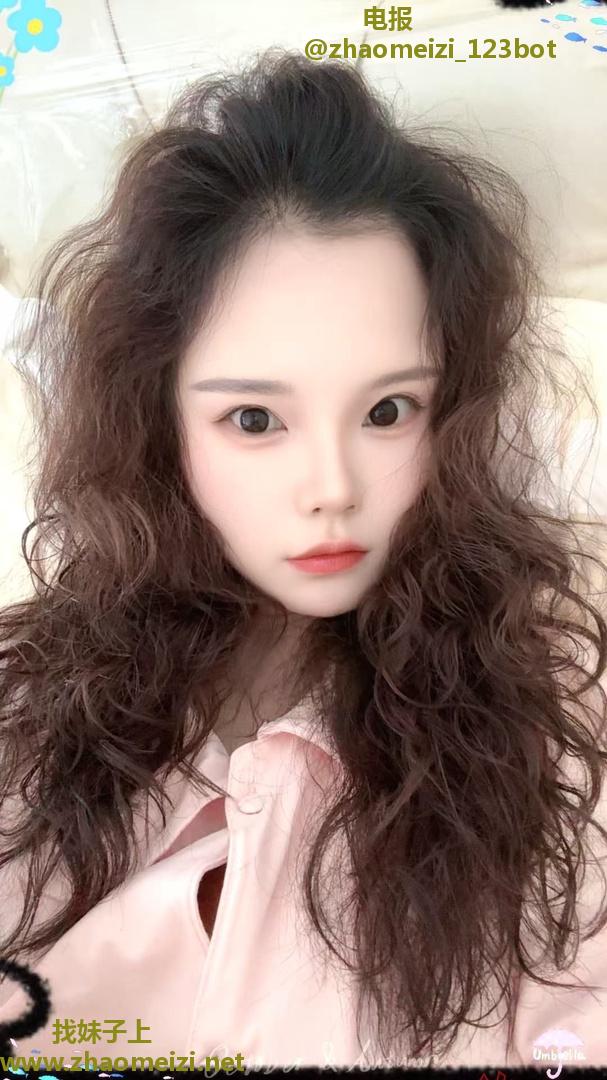 特色倒立吹箫骚妇