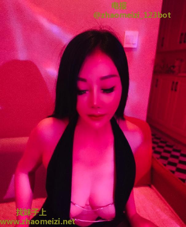 巨骚母狗