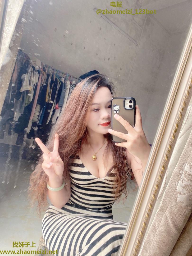 性感大胸妹妹