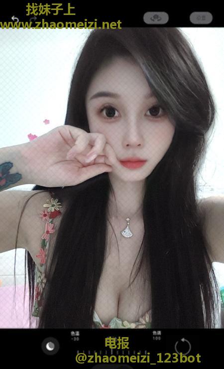 肤白美腿御姐青柠