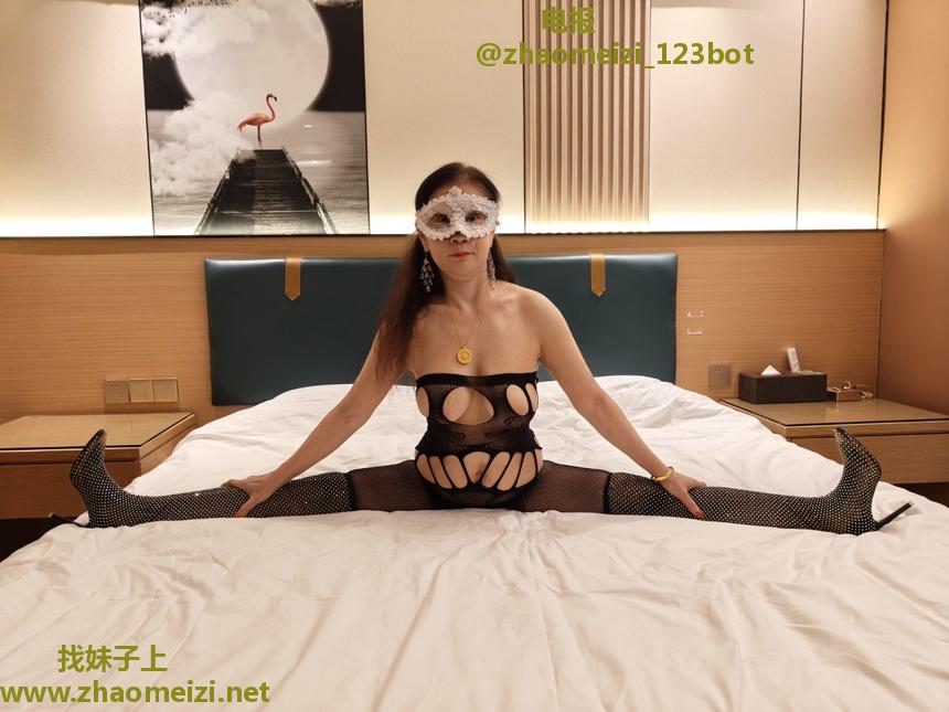 坦洲喷水娇娇