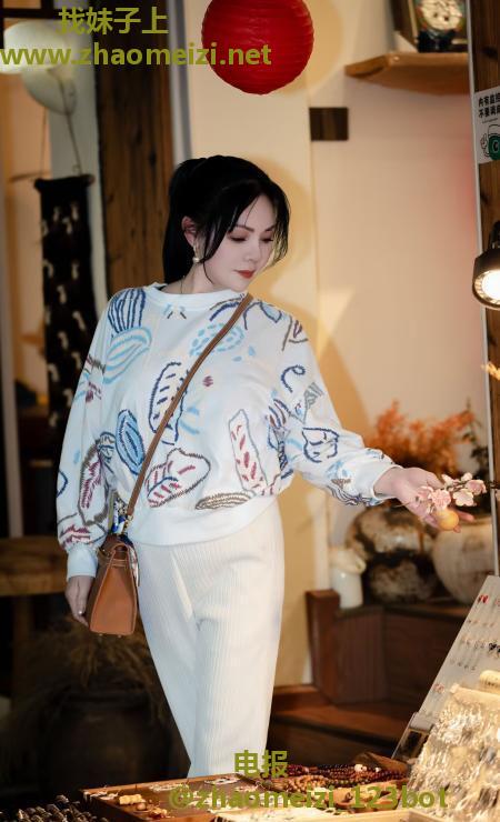 四川少妇晓楚嫣