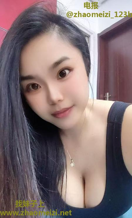 官渡情趣骚逼少妇