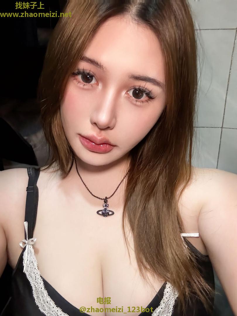极品甜美多汁白虎小妹