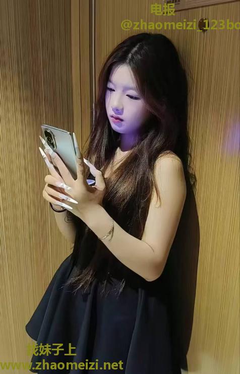 洪山肤白颜值嫩妹