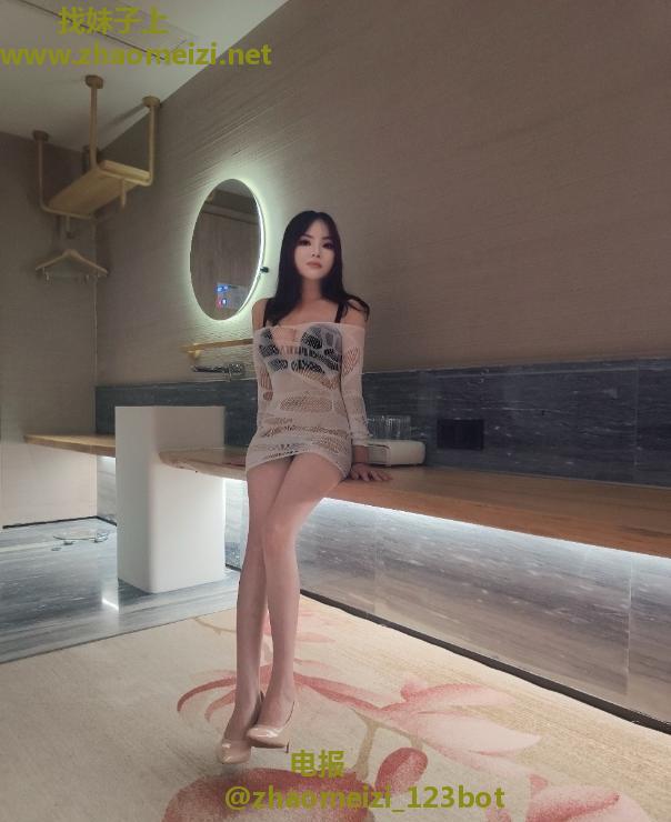 白皙少妇元宝姐姐