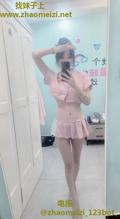 性感小璐御姐