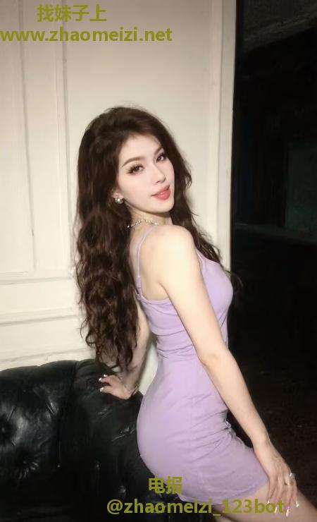 维吾尔古丽娜扎