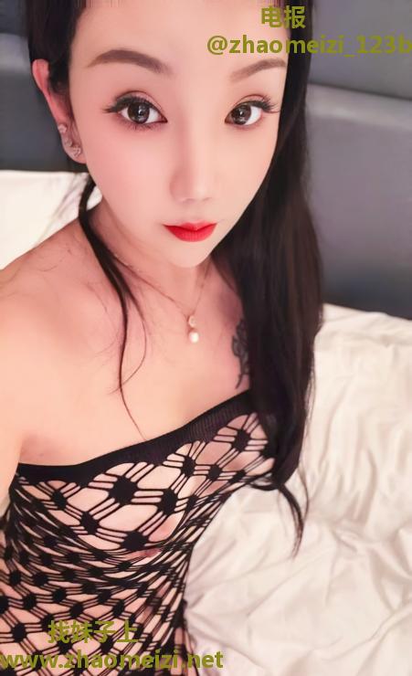 罗湖翘臀大胸熟女