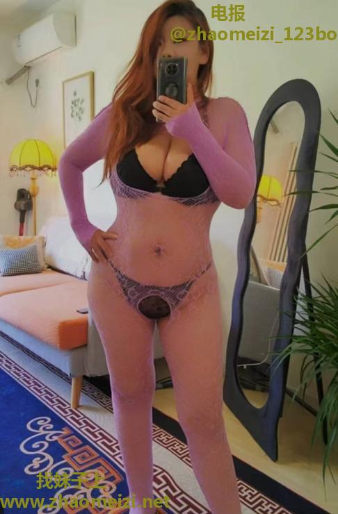 风骚大奶迷人熟女