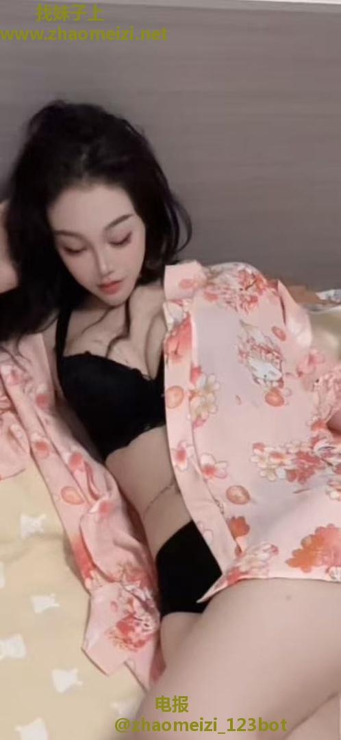 性感媚萍