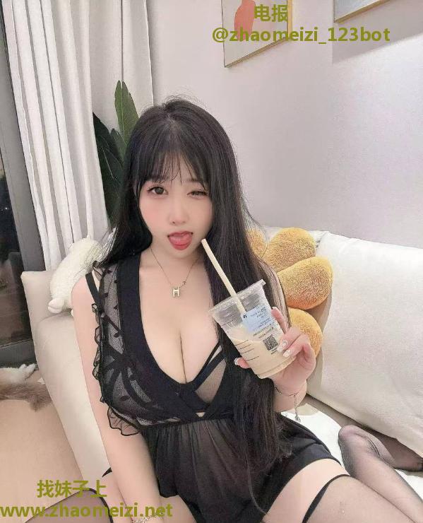 风骚制服大奶诗诗