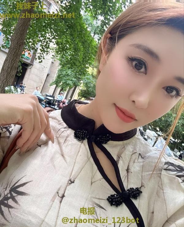 汉阳大长腿御姐
